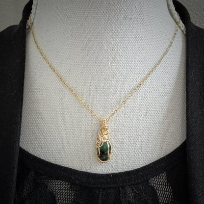 Ketting - Wire wrap hanger - 14K gold filled - Met smaragd