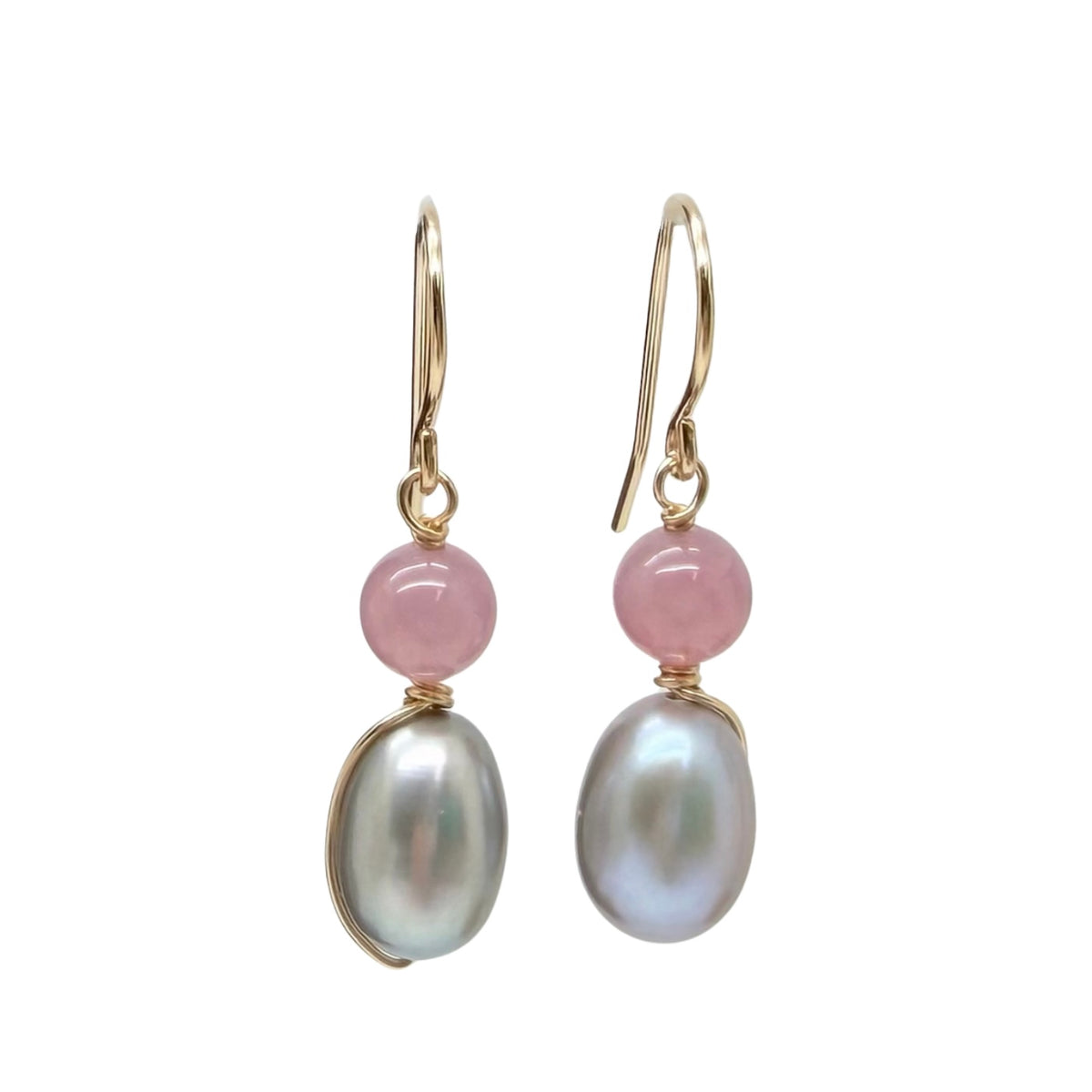 Gold filled oorbellen met zoetwaterparel en rozenkwarts