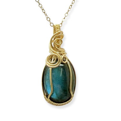 14k gold filled wire wrap hanger met labradoriet